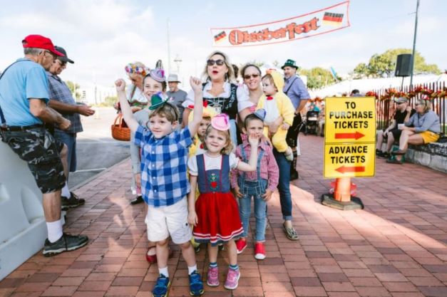 Oktoberfest family